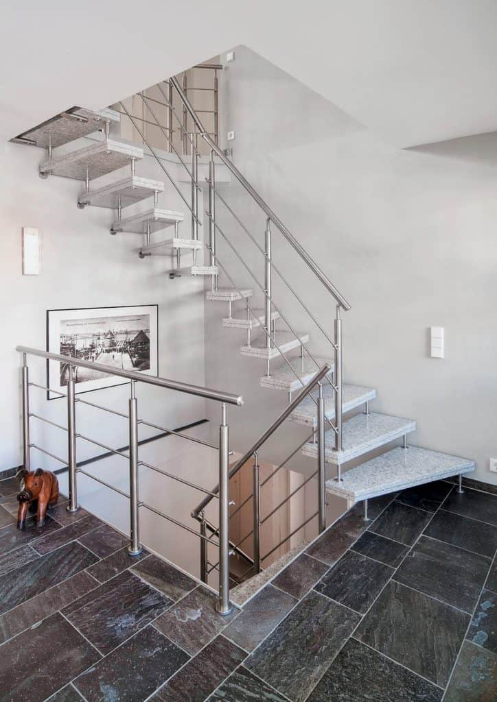 Experten modernisieren die Treppe innerhalb eines Tages | BAUFUX - Fachportal