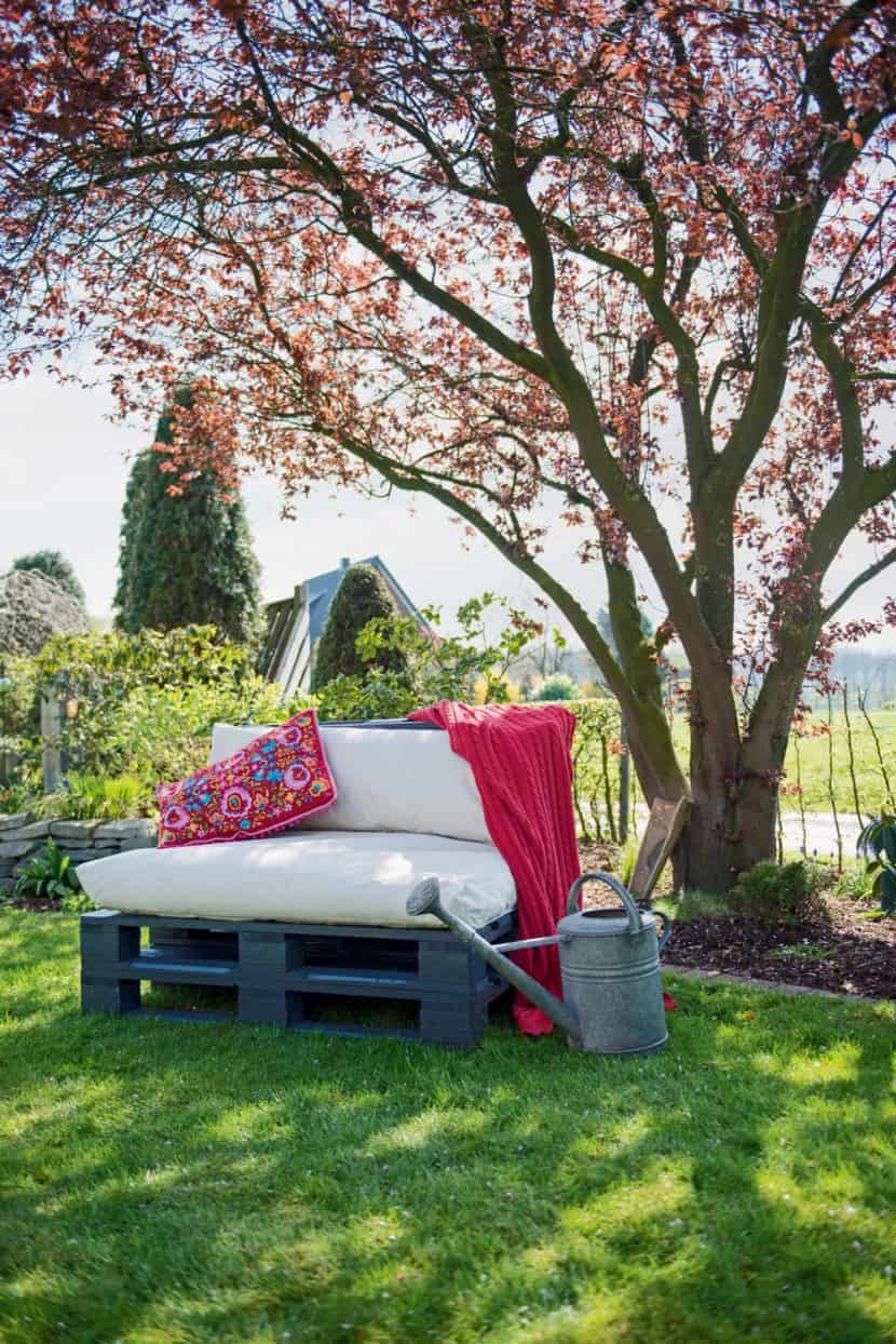 Genial einfach: kreative Gartenmöbel aus Paletten bauen +++ Alles